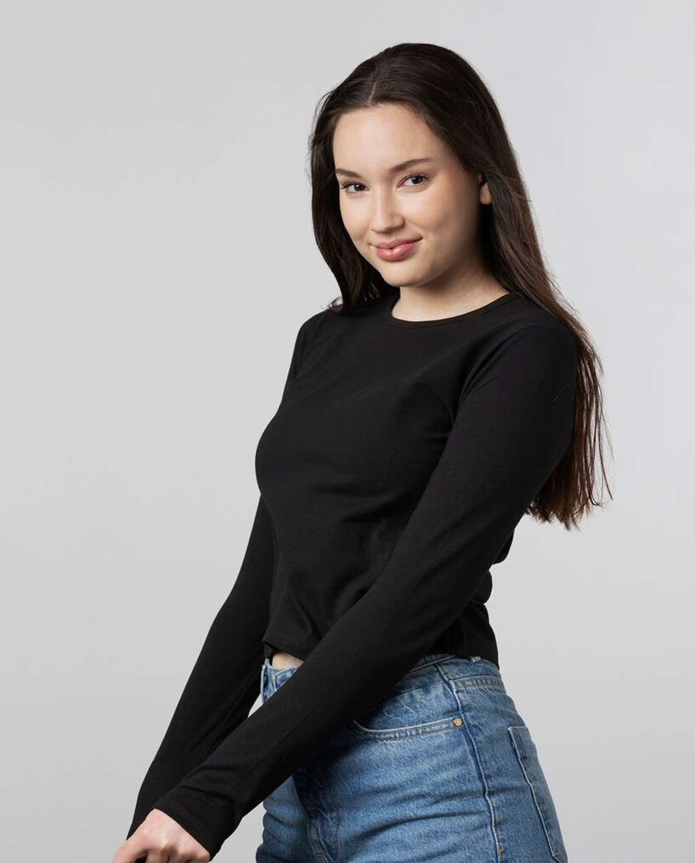 Áo nỉ cổ tròn mỏng